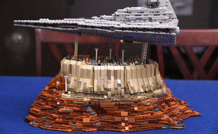 Block MOC review – Empire over Jedha